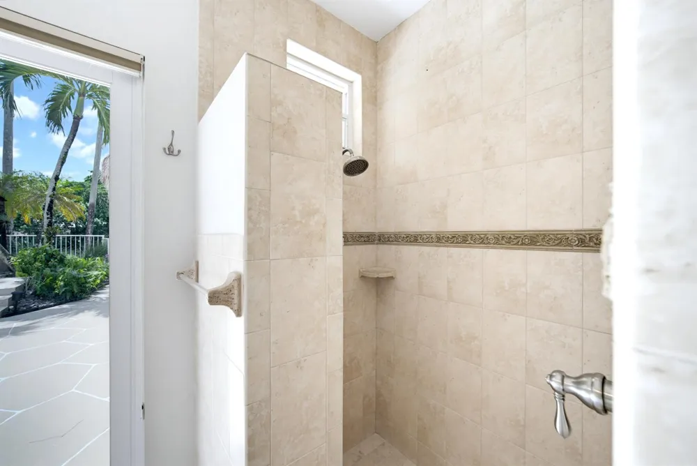 7638 NW 51ST PLACE Coral Springs, FL 33067