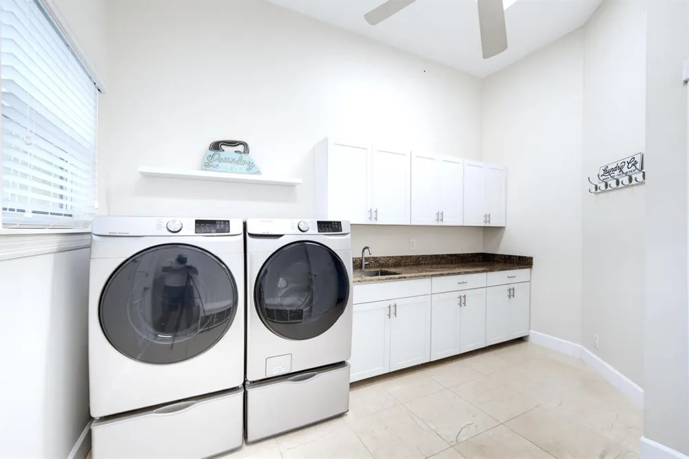 7638 NW 51ST PLACE Coral Springs, FL 33067