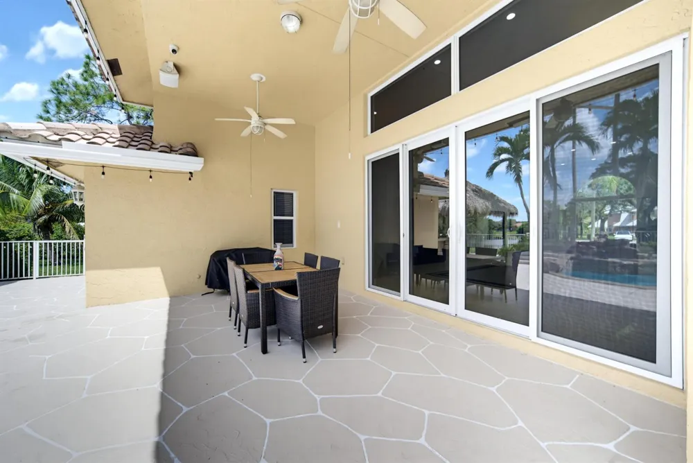 7638 NW 51ST PLACE Coral Springs, FL 33067