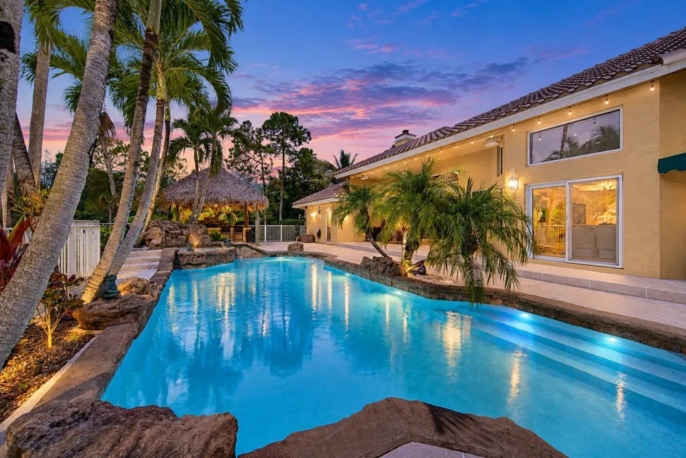 7638 NW 51ST PLACE Coral Springs, FL 33067