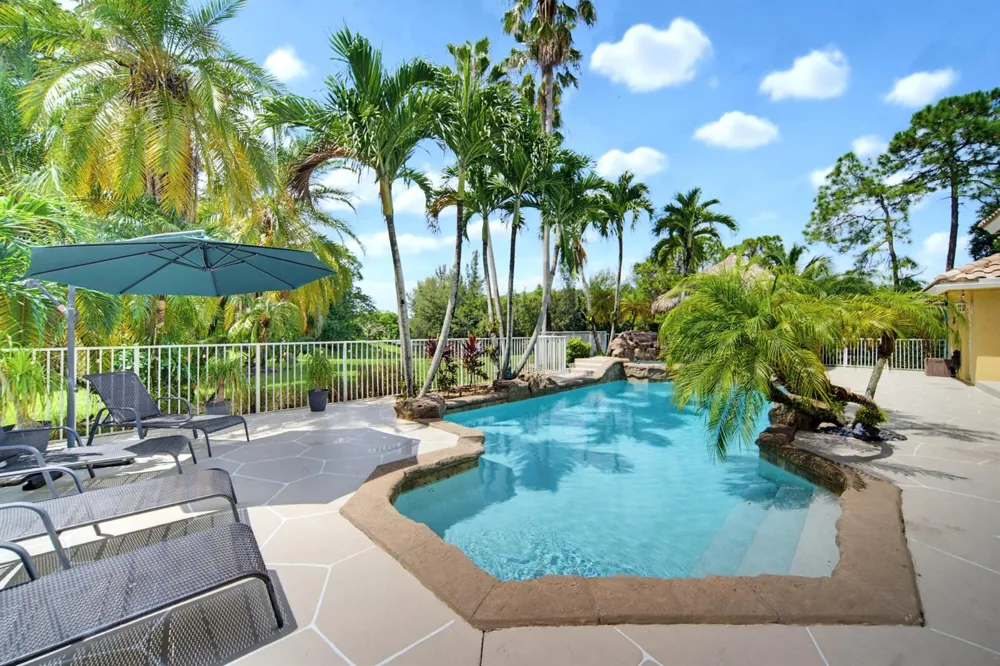 7638 NW 51ST PLACE Coral Springs, FL 33067