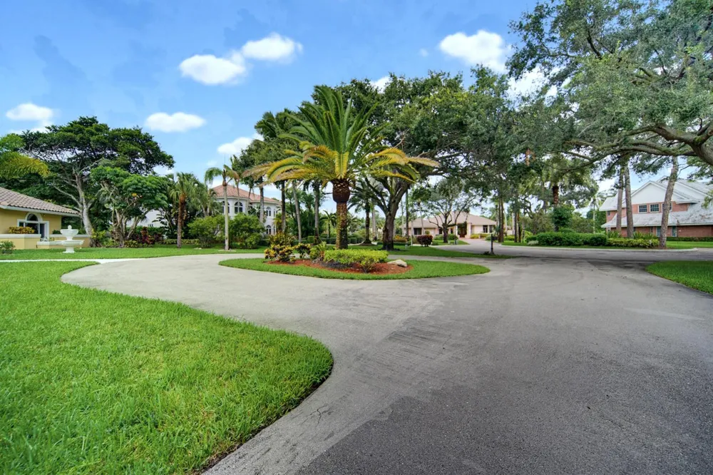7638 NW 51ST PLACE Coral Springs, FL 33067