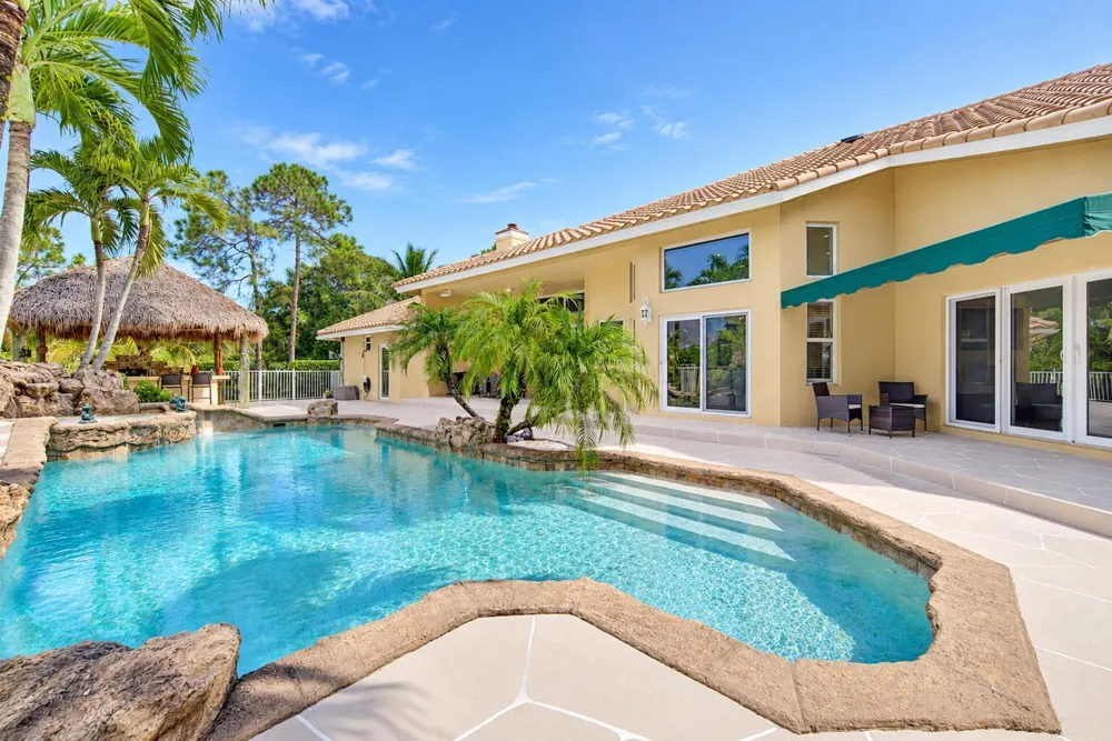 7638 NW 51ST PLACE Coral Springs, FL 33067
