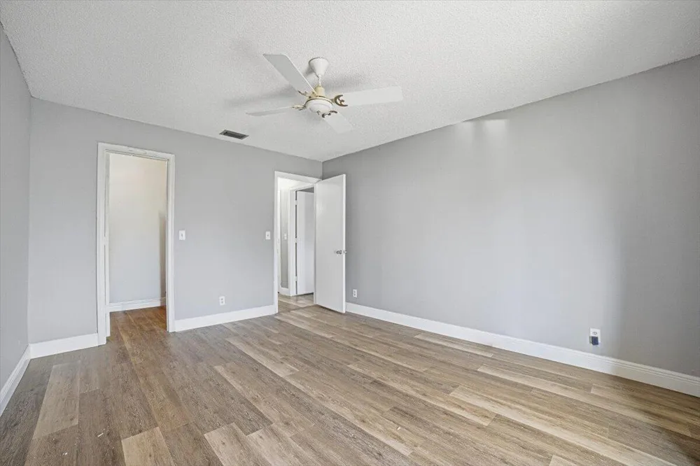 6069 LA PALMA LANE Delray Beach, FL 33484