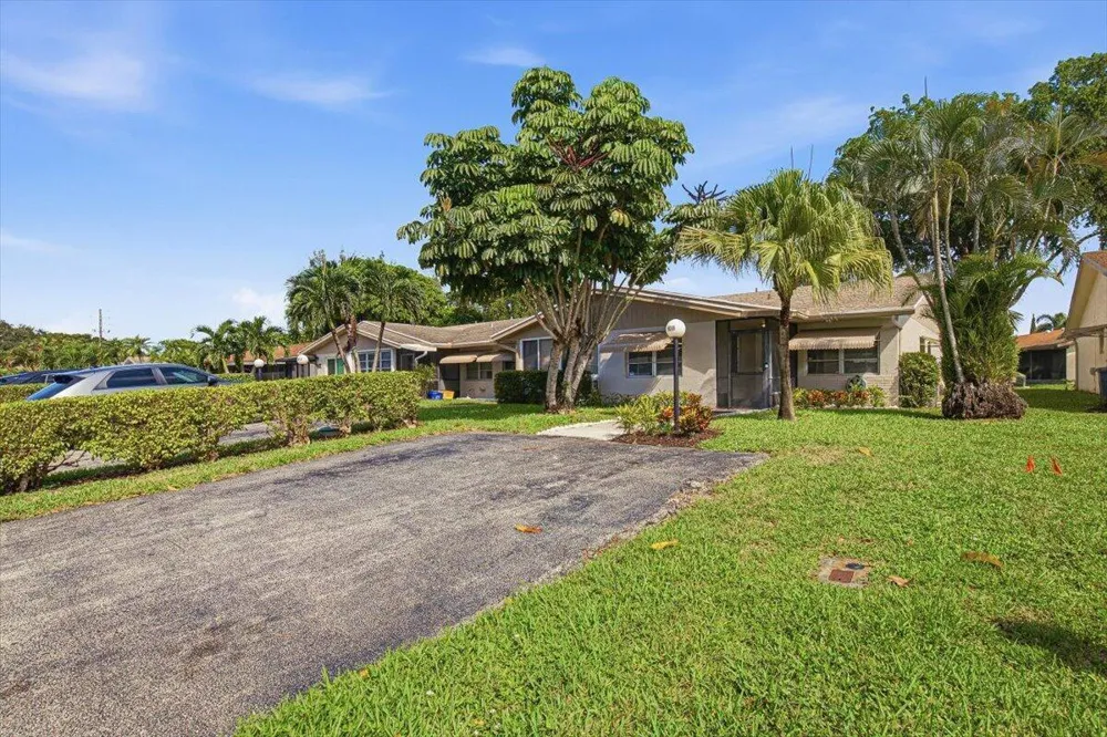 6069 LA PALMA LANE Delray Beach, FL 33484