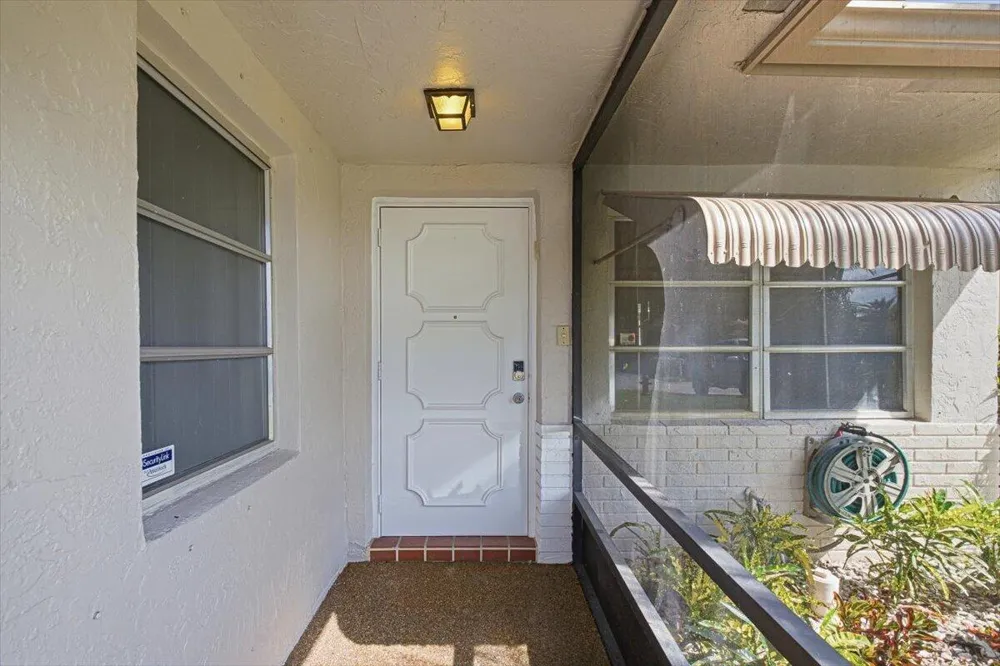 6069 LA PALMA LANE Delray Beach, FL 33484