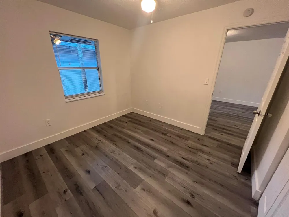 242 NW 14TH STREET #2 Pompano Beach, FL 33060