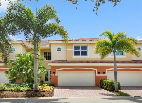 2358 SW Island Creek Trail
