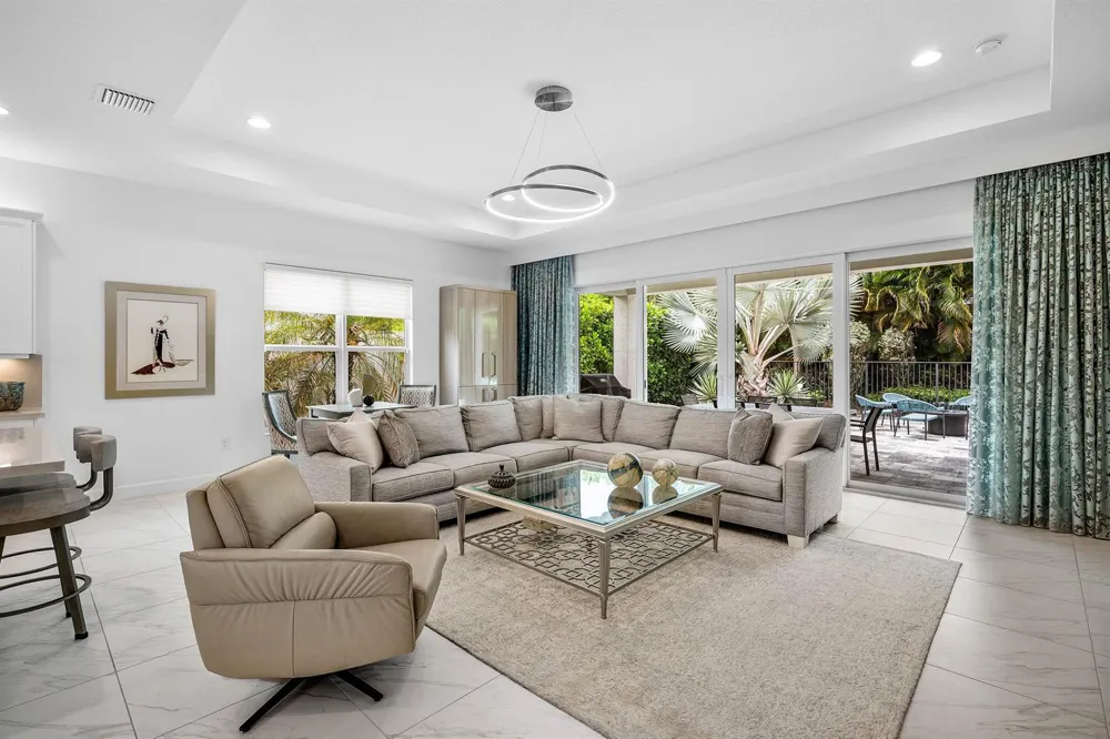 7861 Wildflower Shores Drive Delray Beach, FL 33446