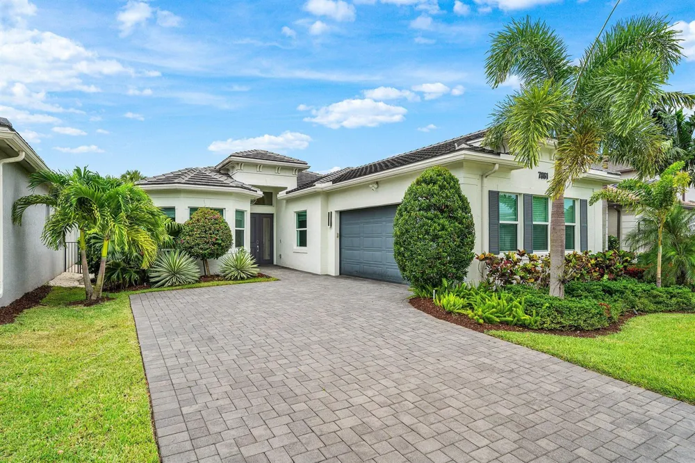 7861 Wildflower Shores Drive Delray Beach, FL 33446