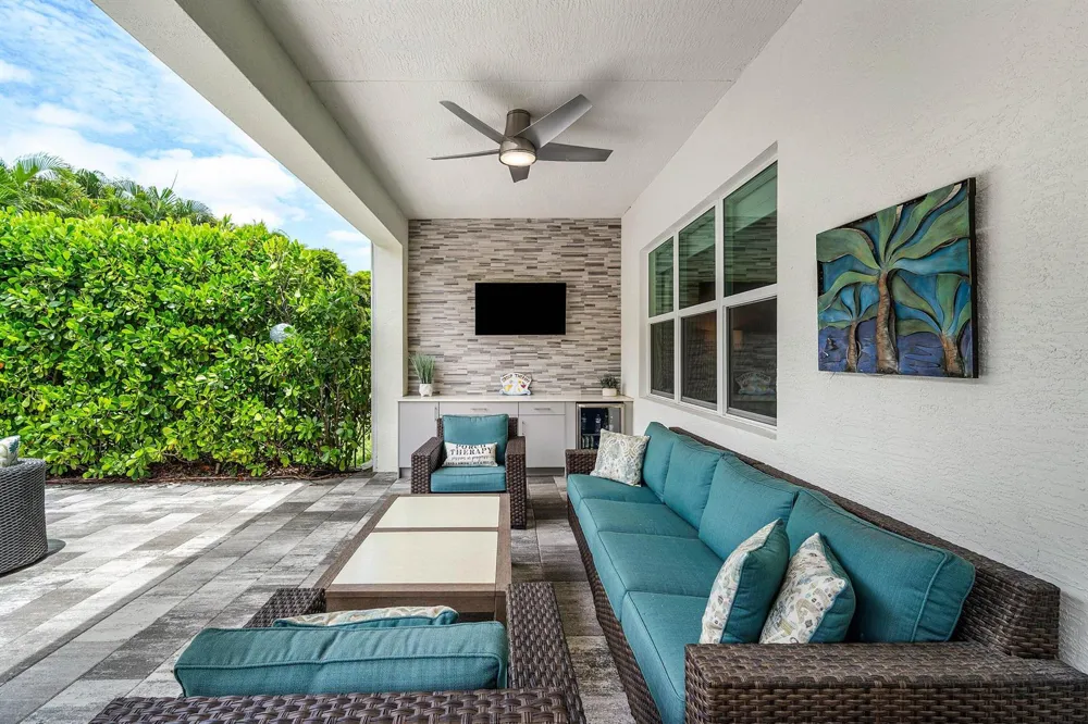 7861 Wildflower Shores Drive Delray Beach, FL 33446