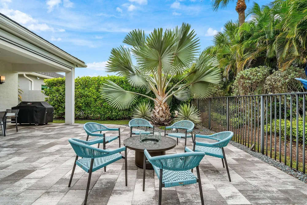 7861 Wildflower Shores Drive Delray Beach, FL 33446