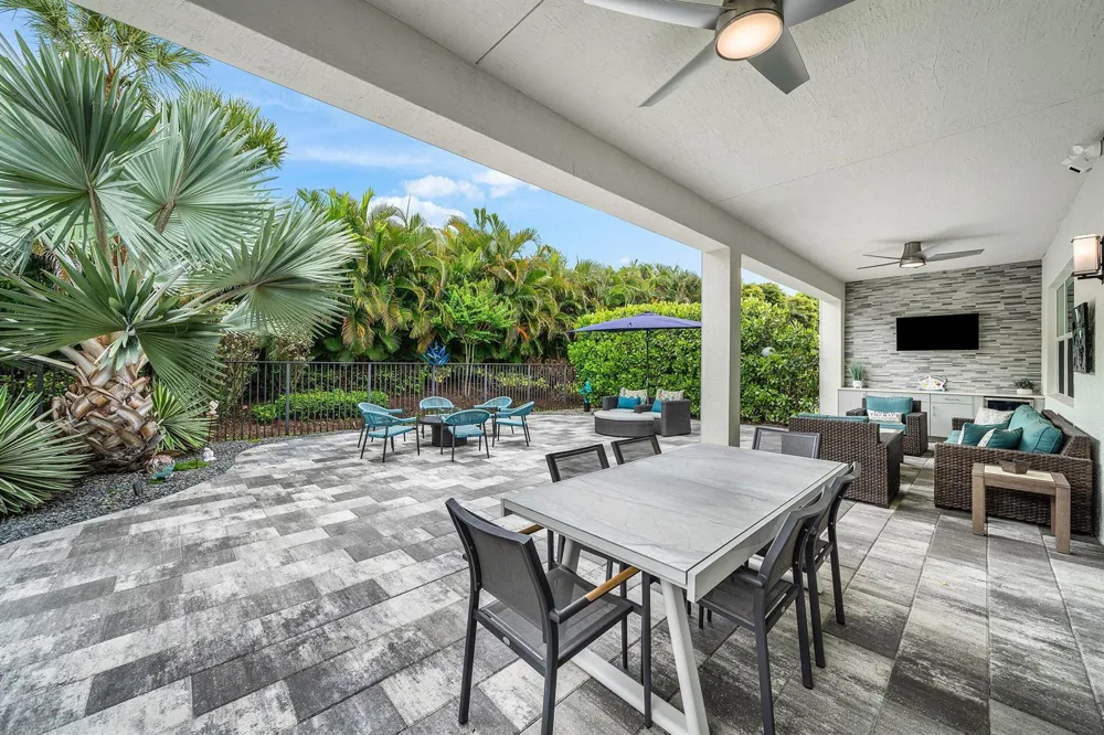 7861 Wildflower Shores Drive Delray Beach, FL 33446