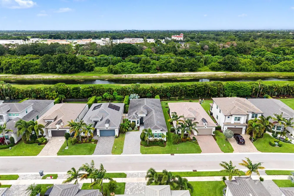 7861 Wildflower Shores Drive Delray Beach, FL 33446