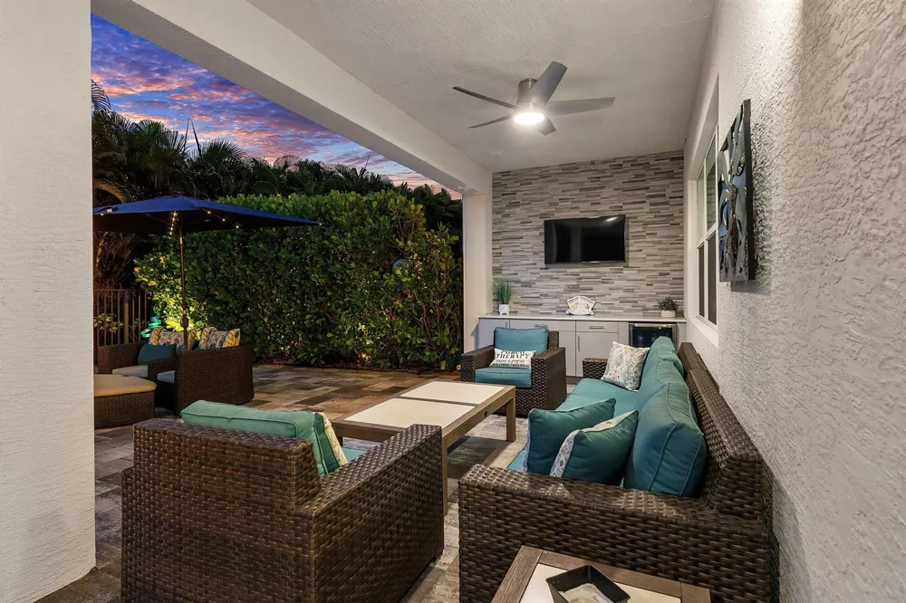 7861 Wildflower Shores Drive Delray Beach, FL 33446