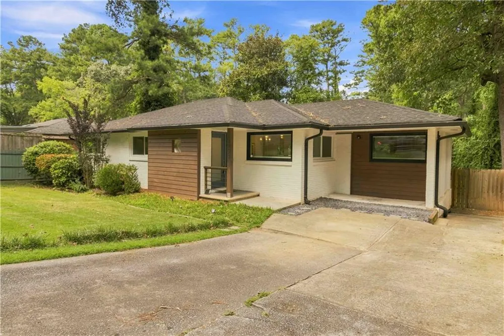 2154 Plaster Road NE Atlanta, GA 30345