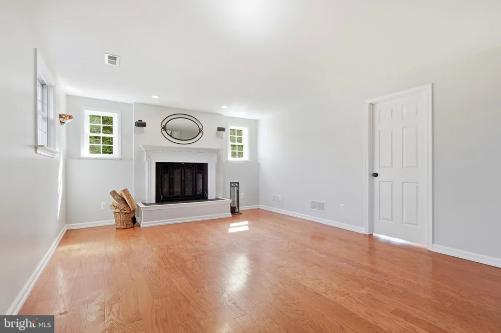 2611 JOLLY ACRES ROAD White Hall, MD 21161
