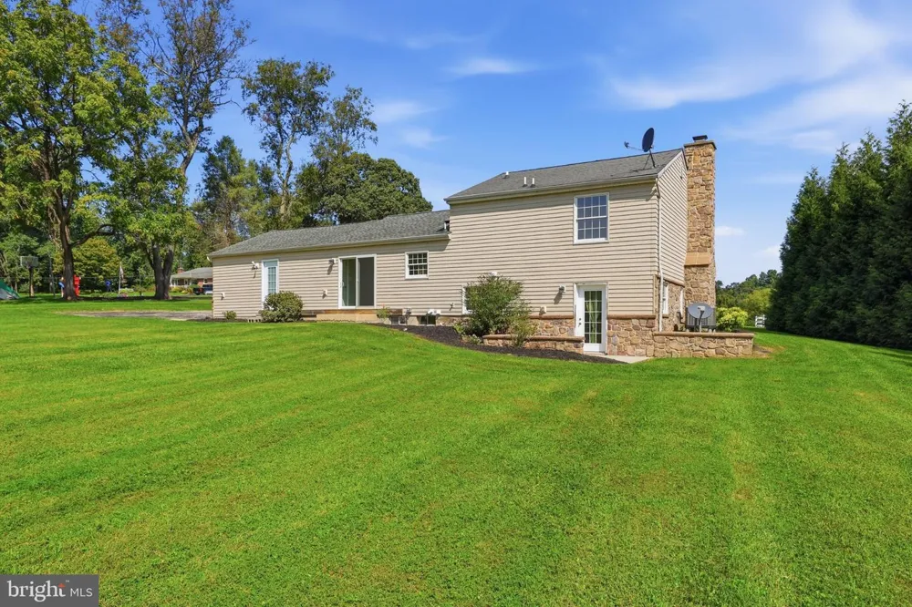 2611 JOLLY ACRES ROAD White Hall, MD 21161