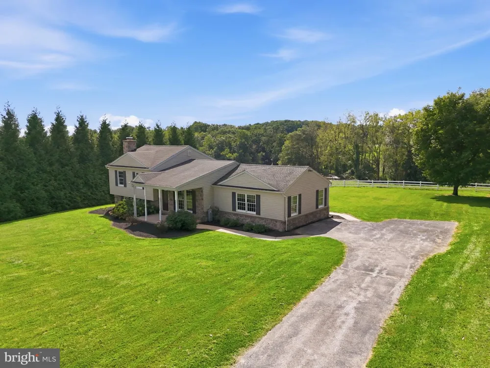 2611 JOLLY ACRES ROAD White Hall, MD 21161