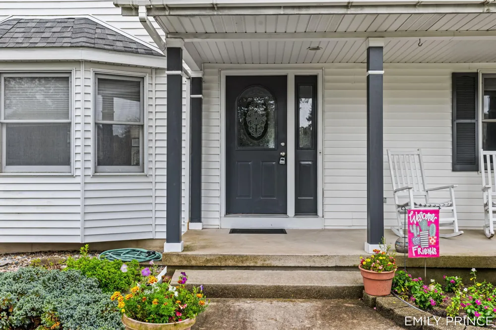 6301 Brookfield Court Hudsonville, MI 49426