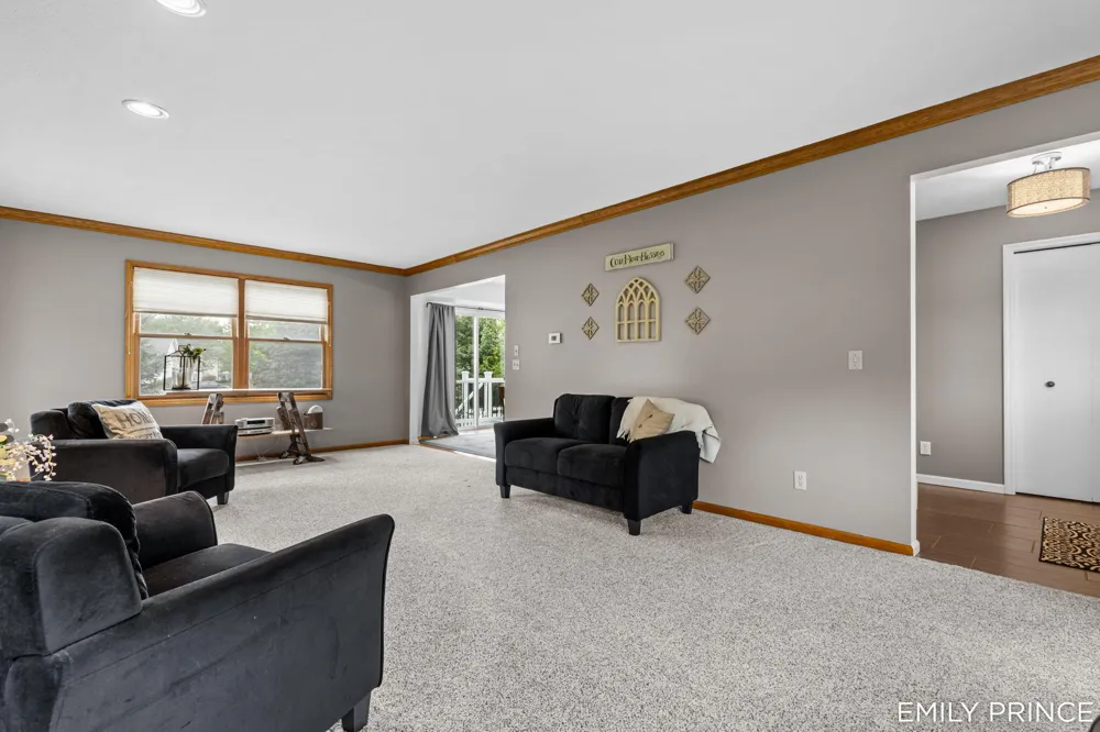 6301 Brookfield Court Hudsonville, MI 49426