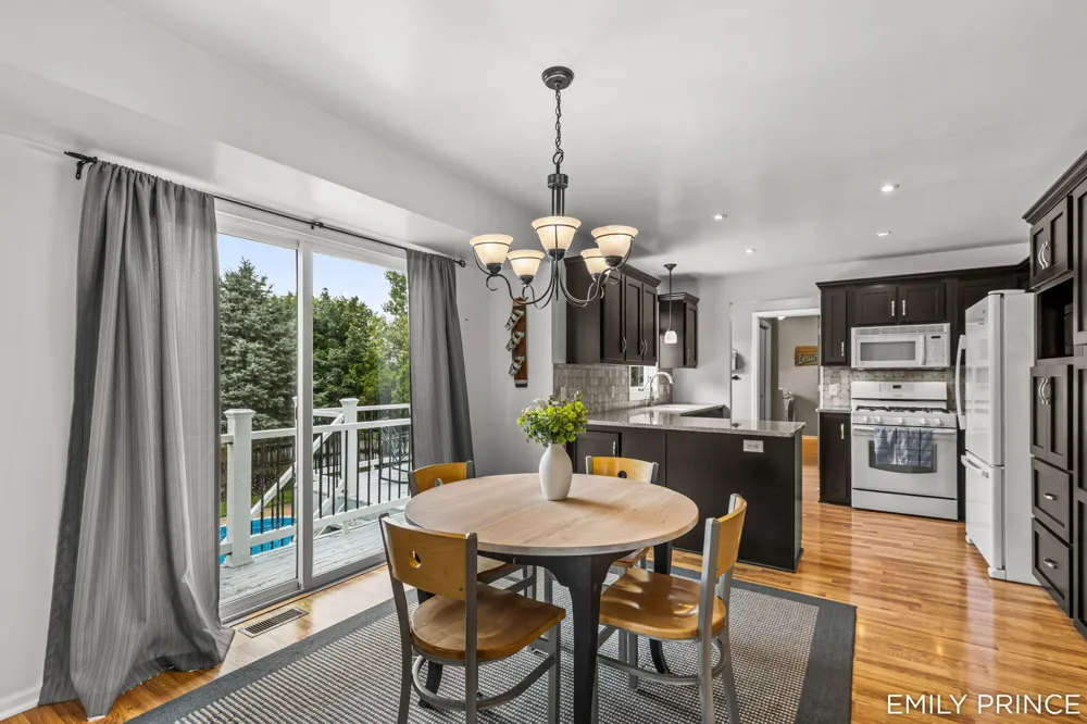 6301 Brookfield Court Hudsonville, MI 49426