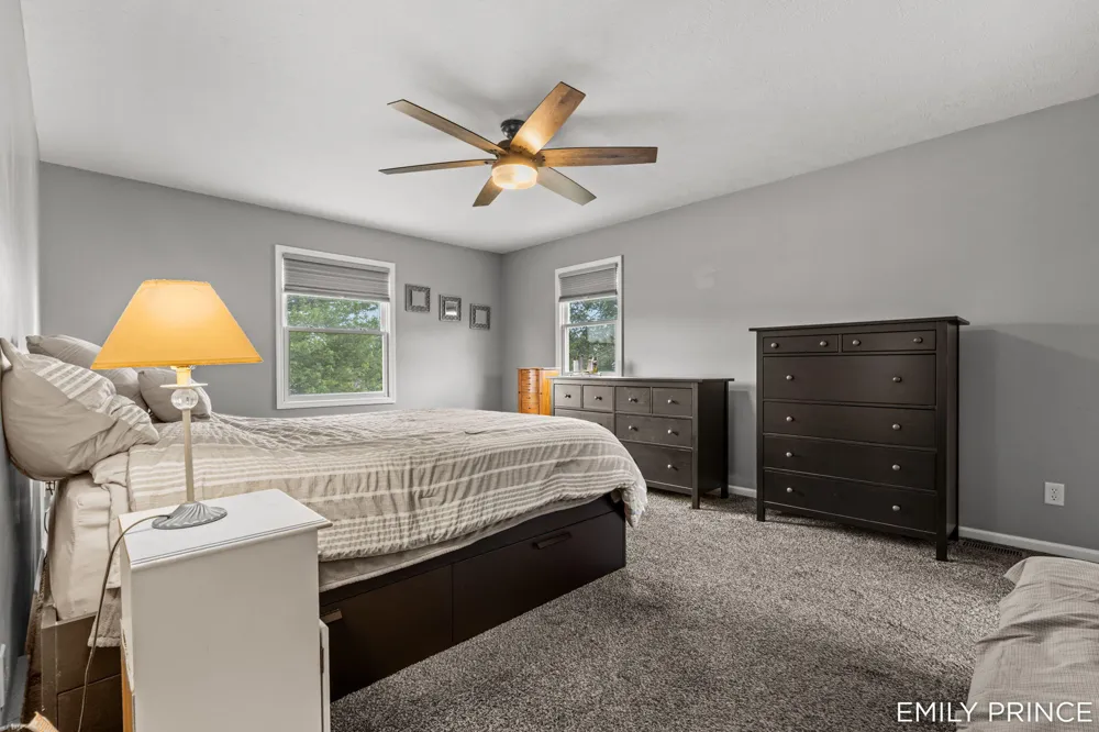 6301 Brookfield Court Hudsonville, MI 49426