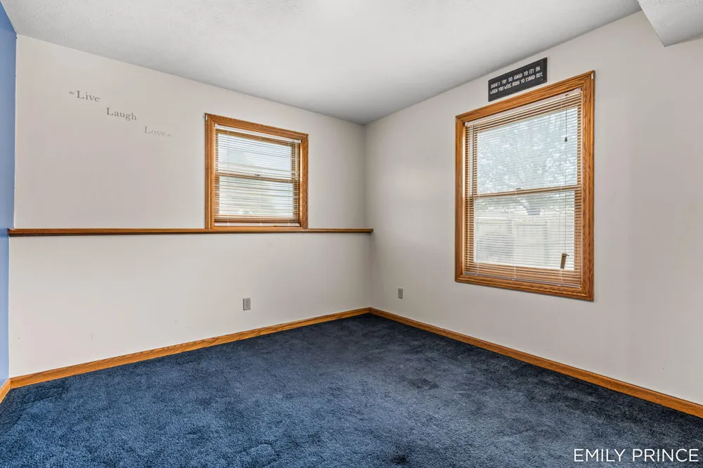 6301 Brookfield Court Hudsonville, MI 49426