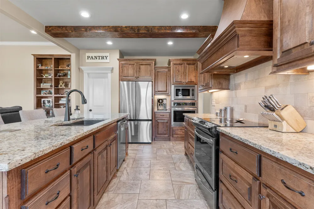 395724 W 4100 ROAD Skiatook, OK 74070
