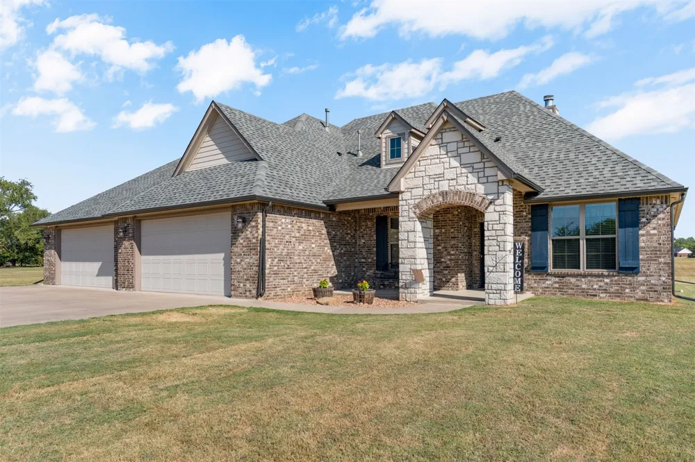 395724 W 4100 ROAD Skiatook, OK 74070