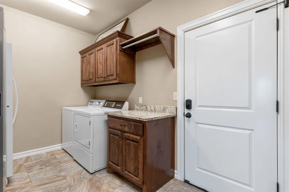 395724 W 4100 ROAD Skiatook, OK 74070