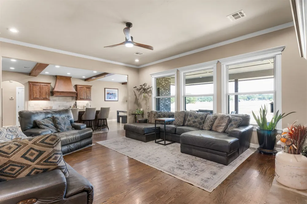 395724 W 4100 ROAD Skiatook, OK 74070