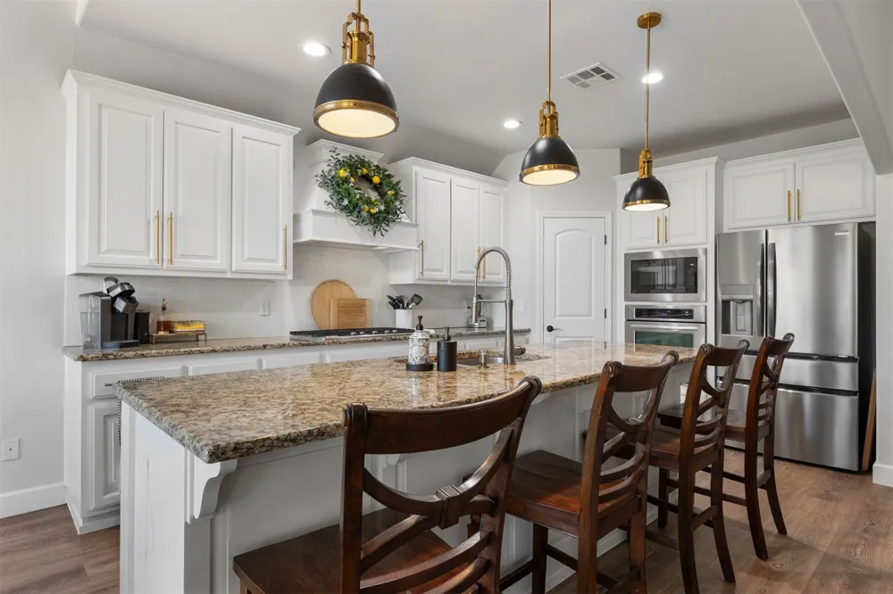 1612 E Phoenix Street Broken Arrow, OK 74011