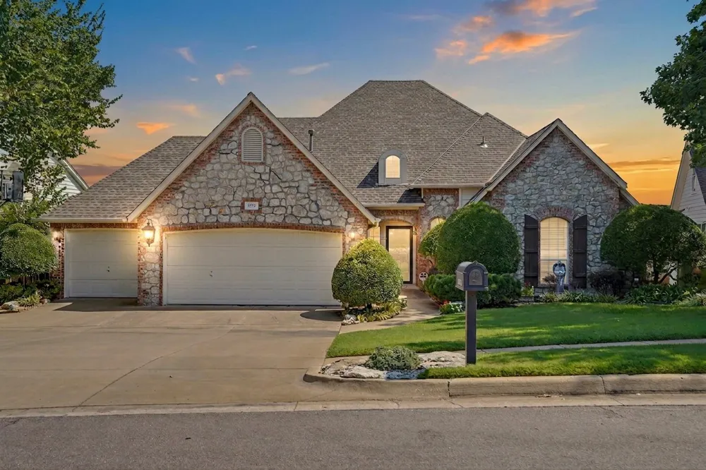 9023 S Hudson Avenue S Tulsa, OK 74137