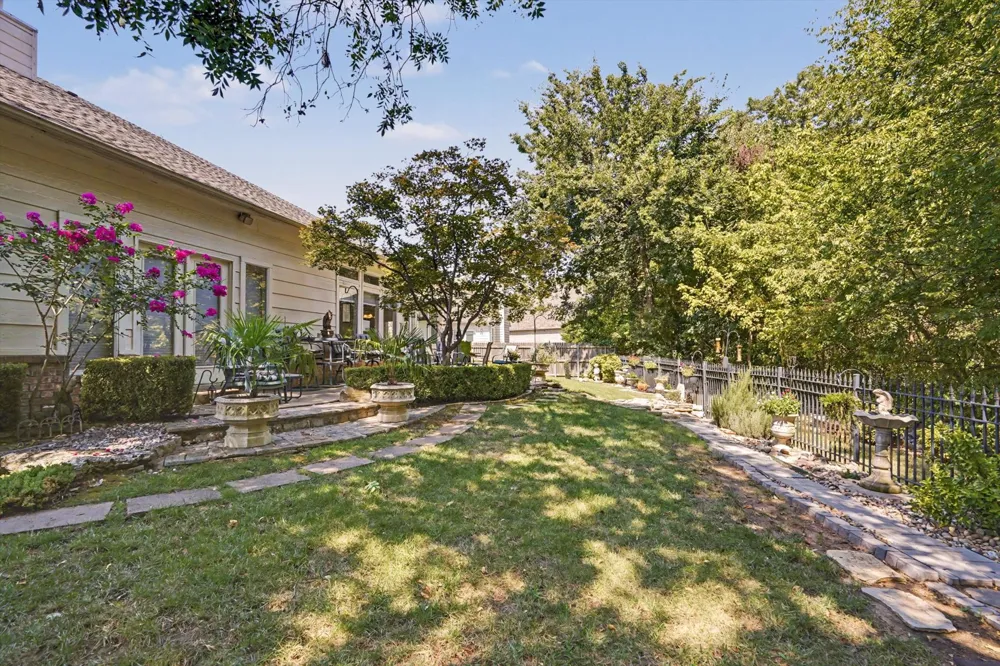 9023 S Hudson Avenue S Tulsa, OK 74137