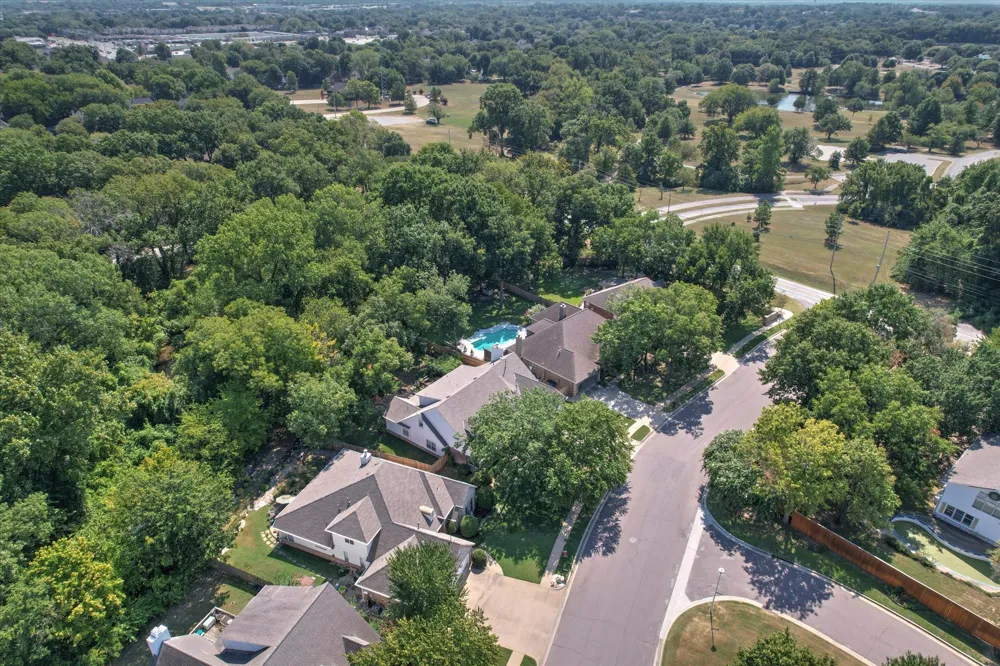 9023 S Hudson Avenue S Tulsa, OK 74137