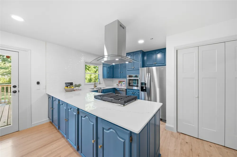 2140 S Columbia Avenue Tulsa, OK 74114