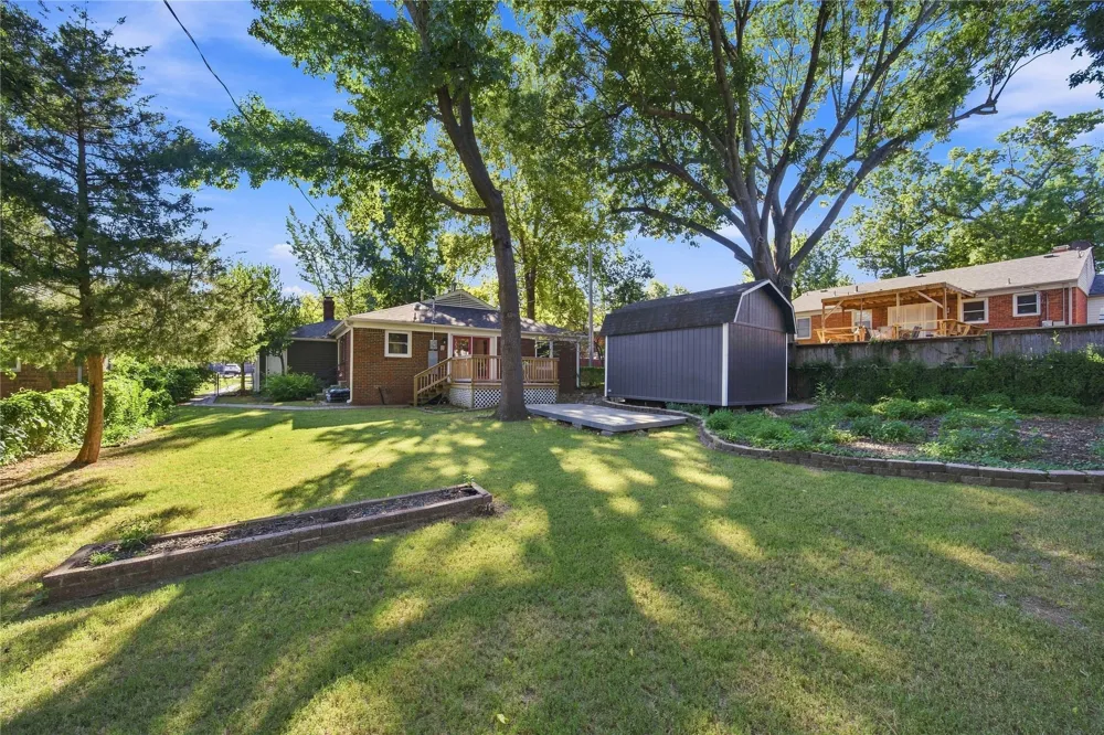 2140 S Columbia Avenue Tulsa, OK 74114