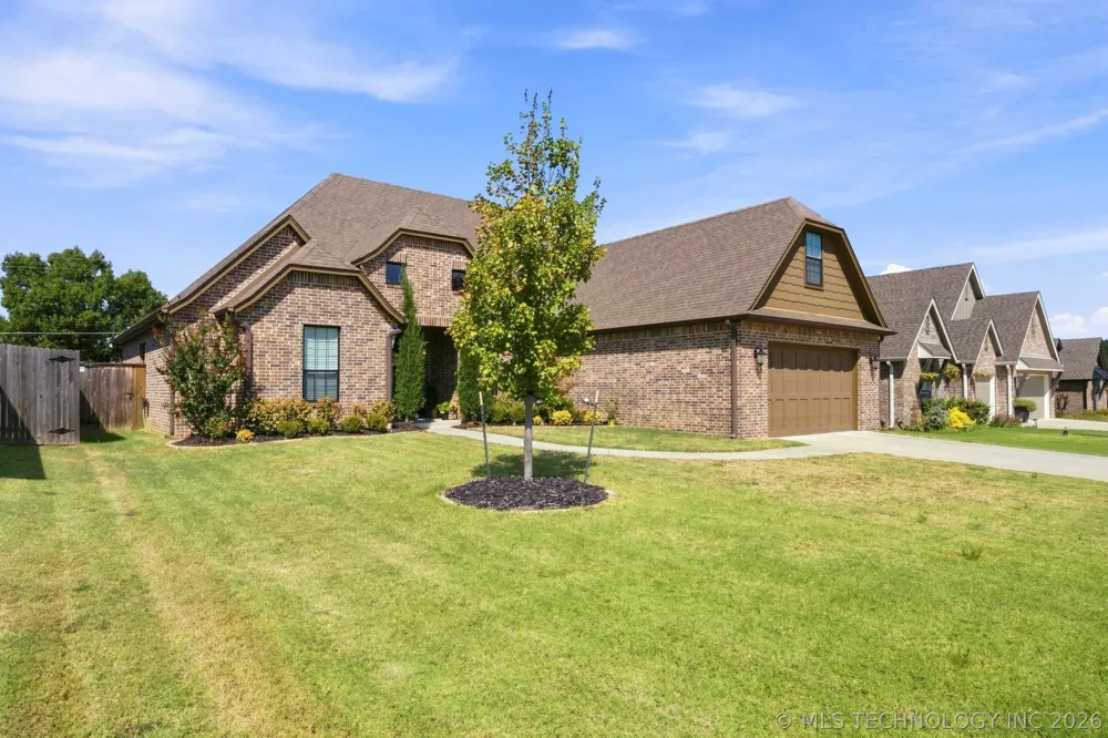 17 E 32nd Street Sand Springs, OK 74063