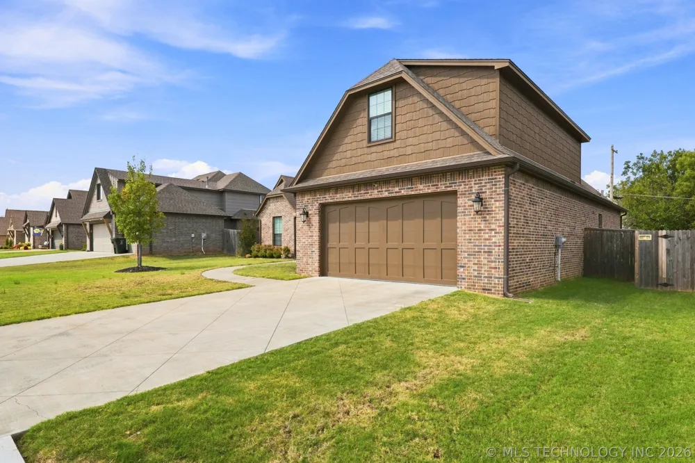 17 E 32nd Street Sand Springs, OK 74063