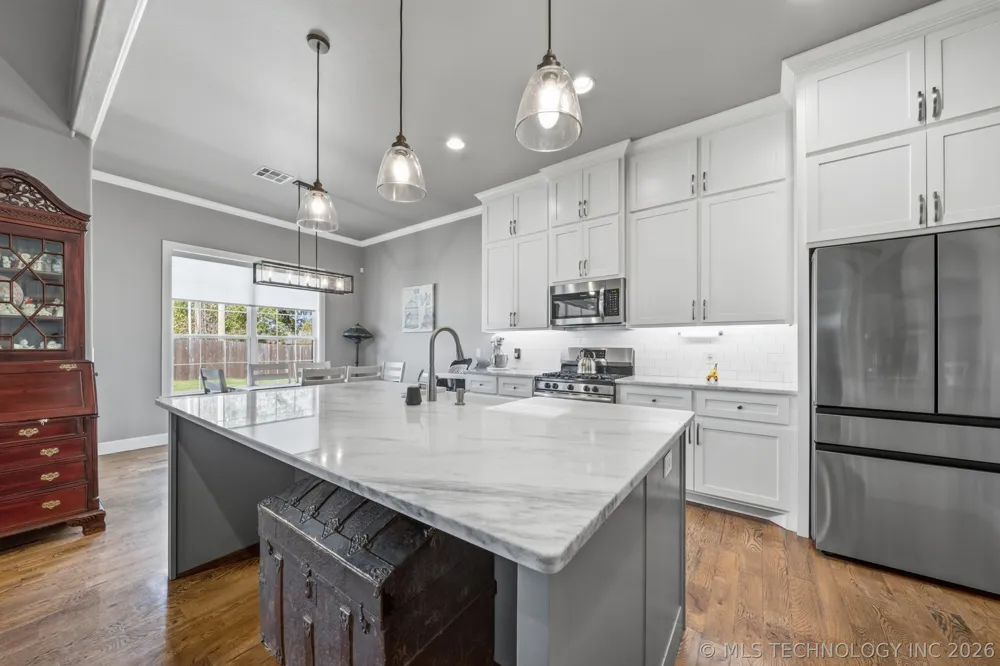 17 E 32nd Street Sand Springs, OK 74063