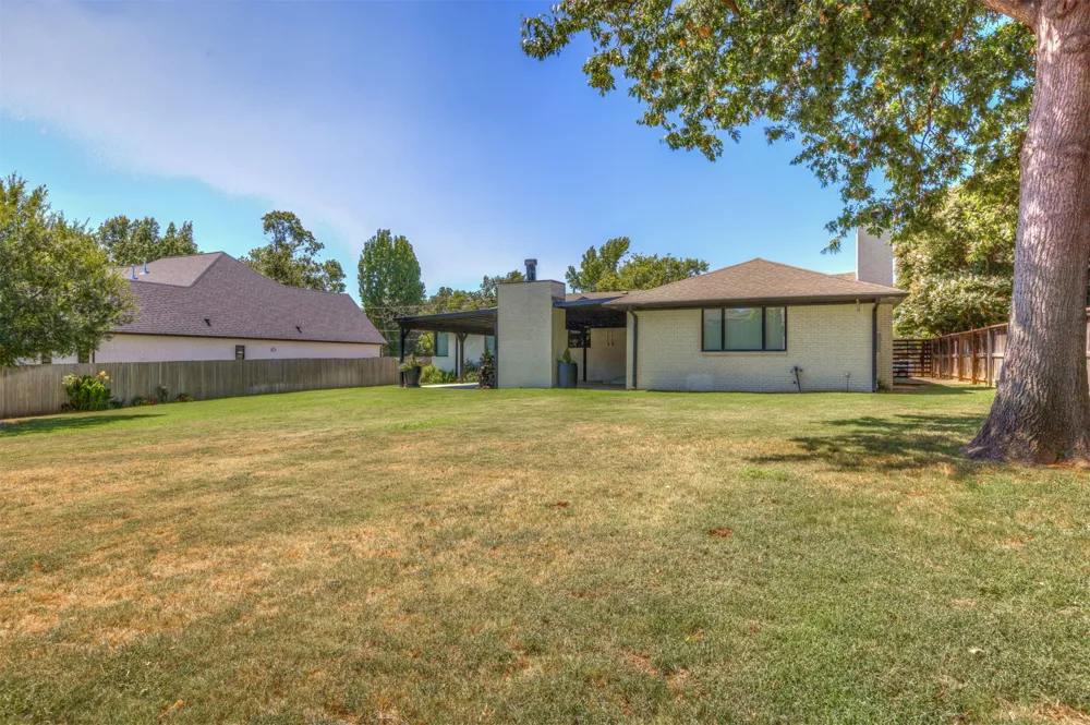 2879 S Gary Avenue Tulsa, OK 74114