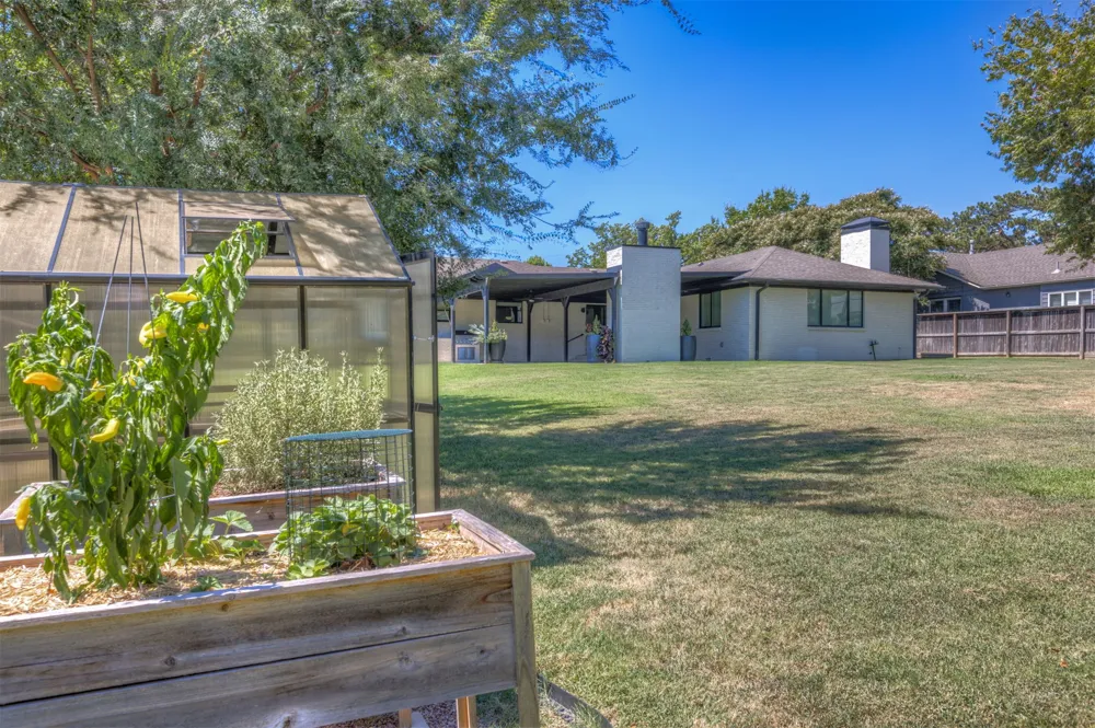 2879 S Gary Avenue Tulsa, OK 74114