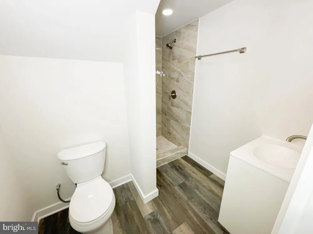 6717 GLENHURST DRIVE Glenn Dale, MD 20769