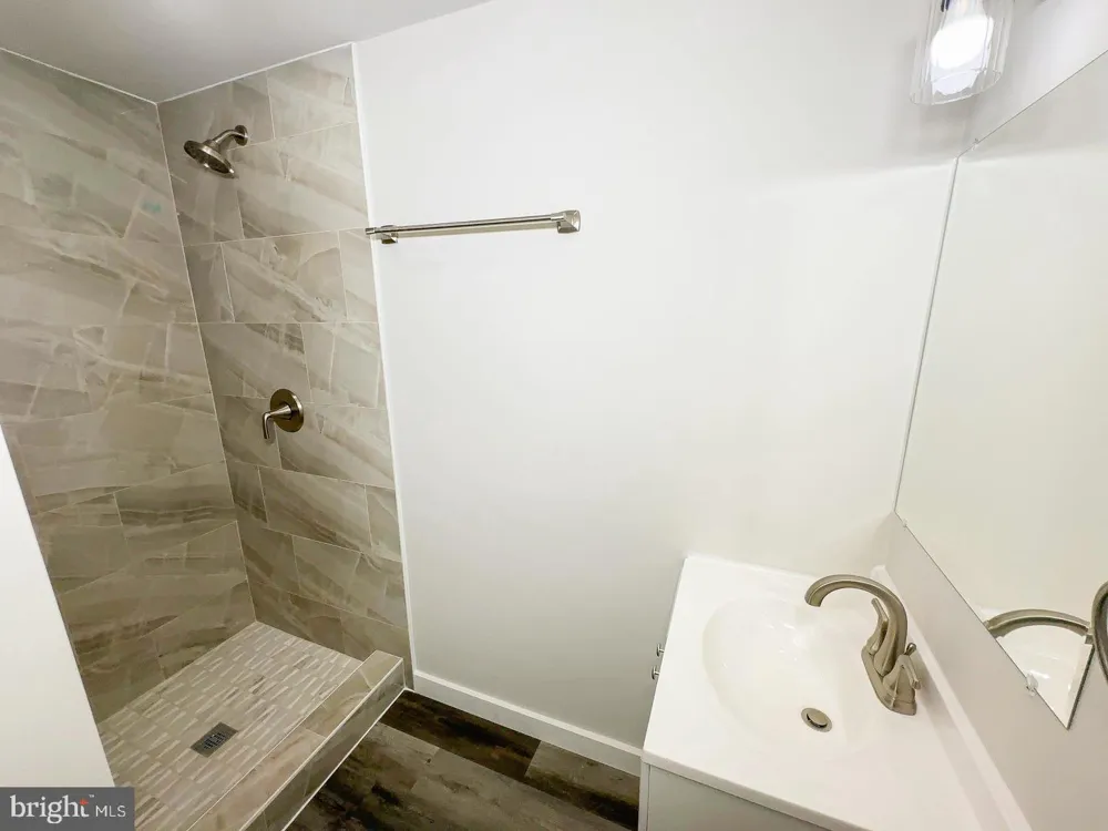 6717 GLENHURST DRIVE Glenn Dale, MD 20769