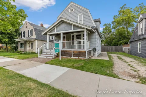 1103 Fountain Street NE