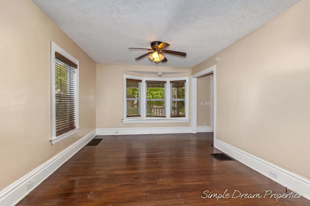 1103 Fountain Street NE Grand Rapids, MI 49503