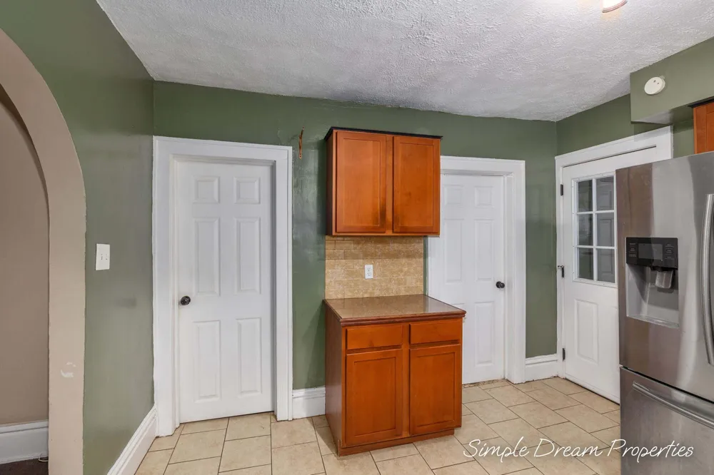 1103 Fountain Street NE Grand Rapids, MI 49503