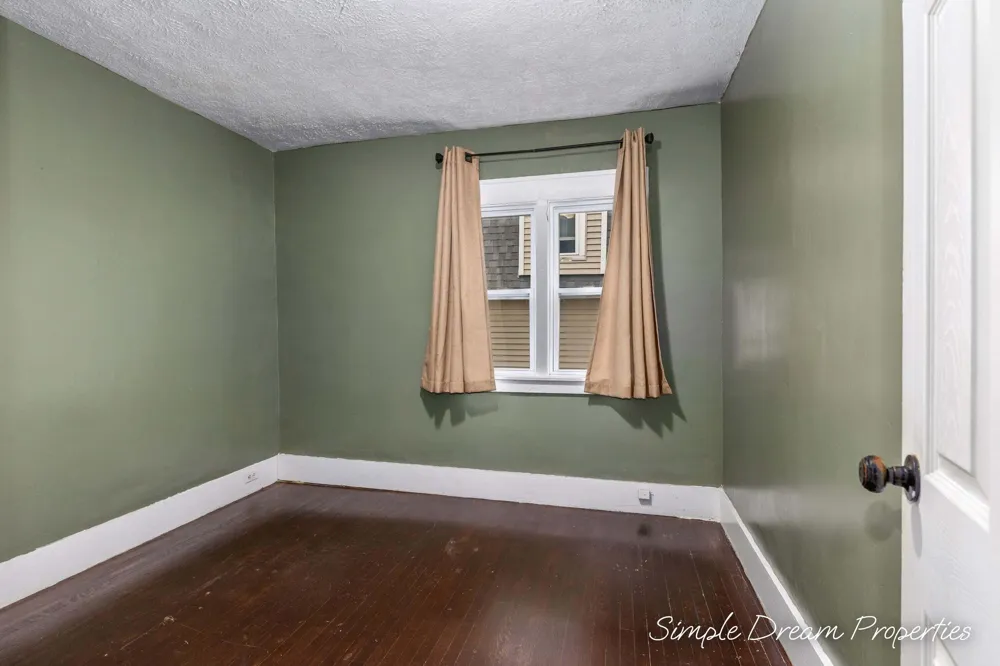 1103 Fountain Street NE Grand Rapids, MI 49503