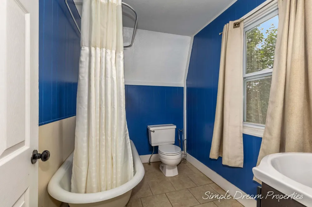 1103 Fountain Street NE Grand Rapids, MI 49503